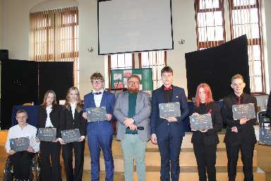 III DEBATA OXFORDZKA