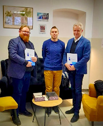 WYPOŻYCZENIE BIBLII Z WPISEM G. GIZEWIUSZA MUZEUM W OSTRÓDZIE