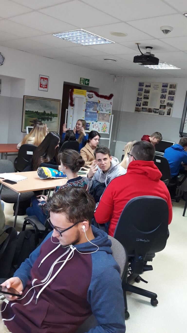 05.12.2019-W bibliotece szkolnej — zdjęcie 3