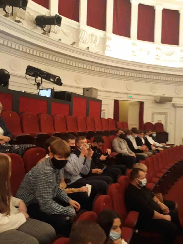 27.10.2021-Wycieczka kl.1A do Warszawy — zdjęcie 8