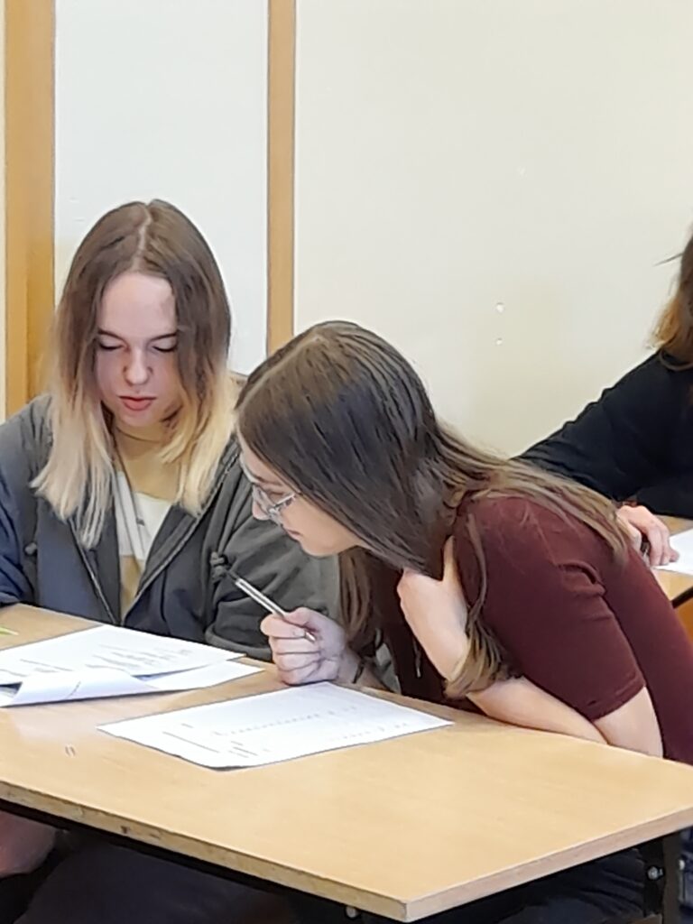 01-31.10.2022-Październik Międzynarodowym Miesiącem Bibliotek Szkolnych — zdjęcie 8