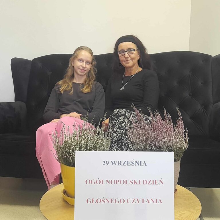 27.09.2024-OGÓLNOPOLSKI DZIEŃ GŁOŚNEGO CZYTANIA — zdjęcie 8