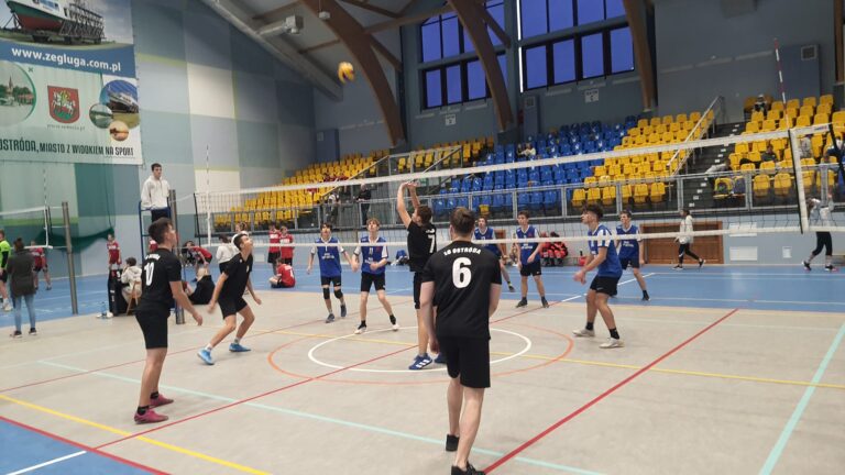 23.11.2022-Mistrzostwa Powiatu w Piłce Siatkowej Dziewcząt i Chłopców — zdjęcie 22
