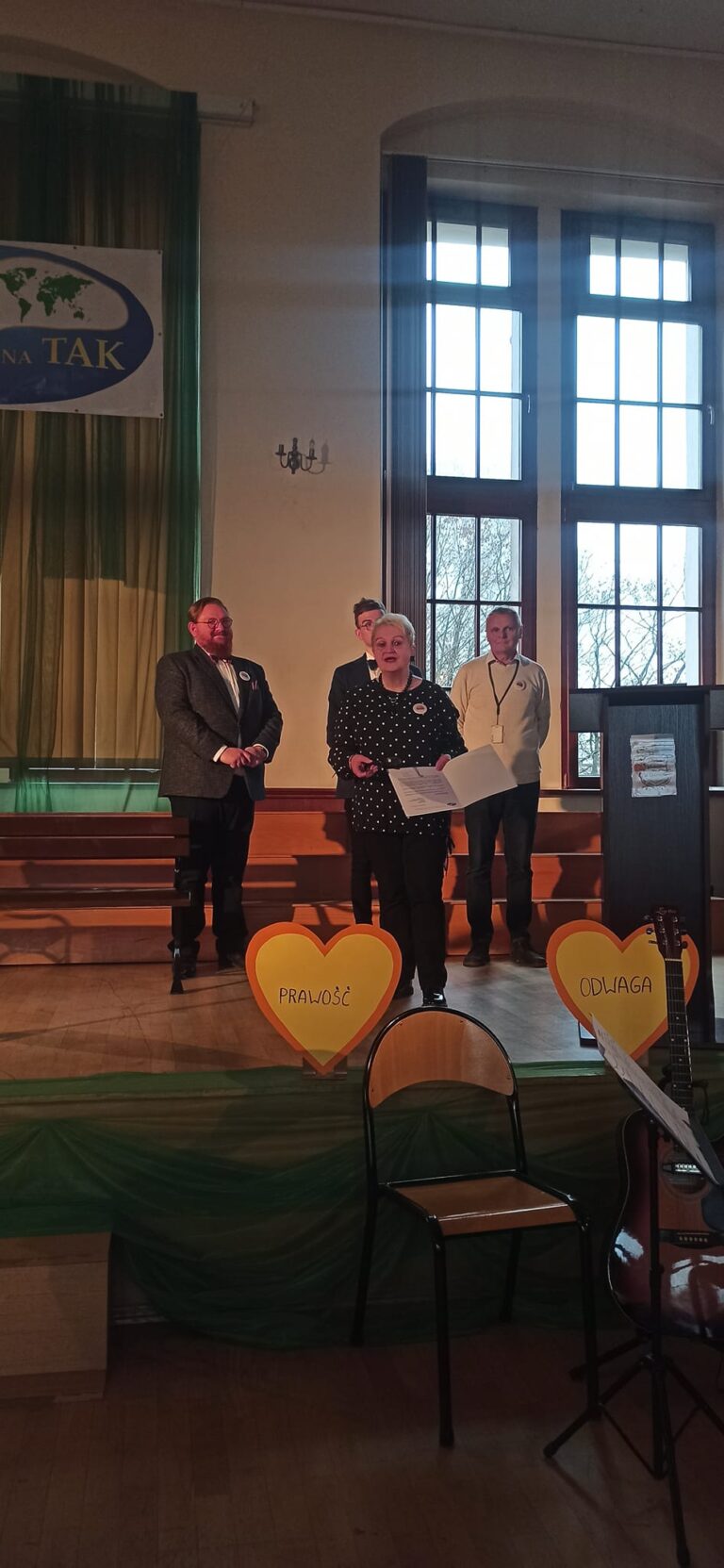 01.12.2022-Szkolna Gala Wolontariatu — zdjęcie 31