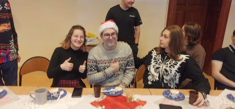 22.12.2022-Konkutrs na najładniej udekorowaną salę — zdjęcie 7