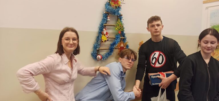22.12.2022-Konkutrs na najładniej udekorowaną salę — zdjęcie 10