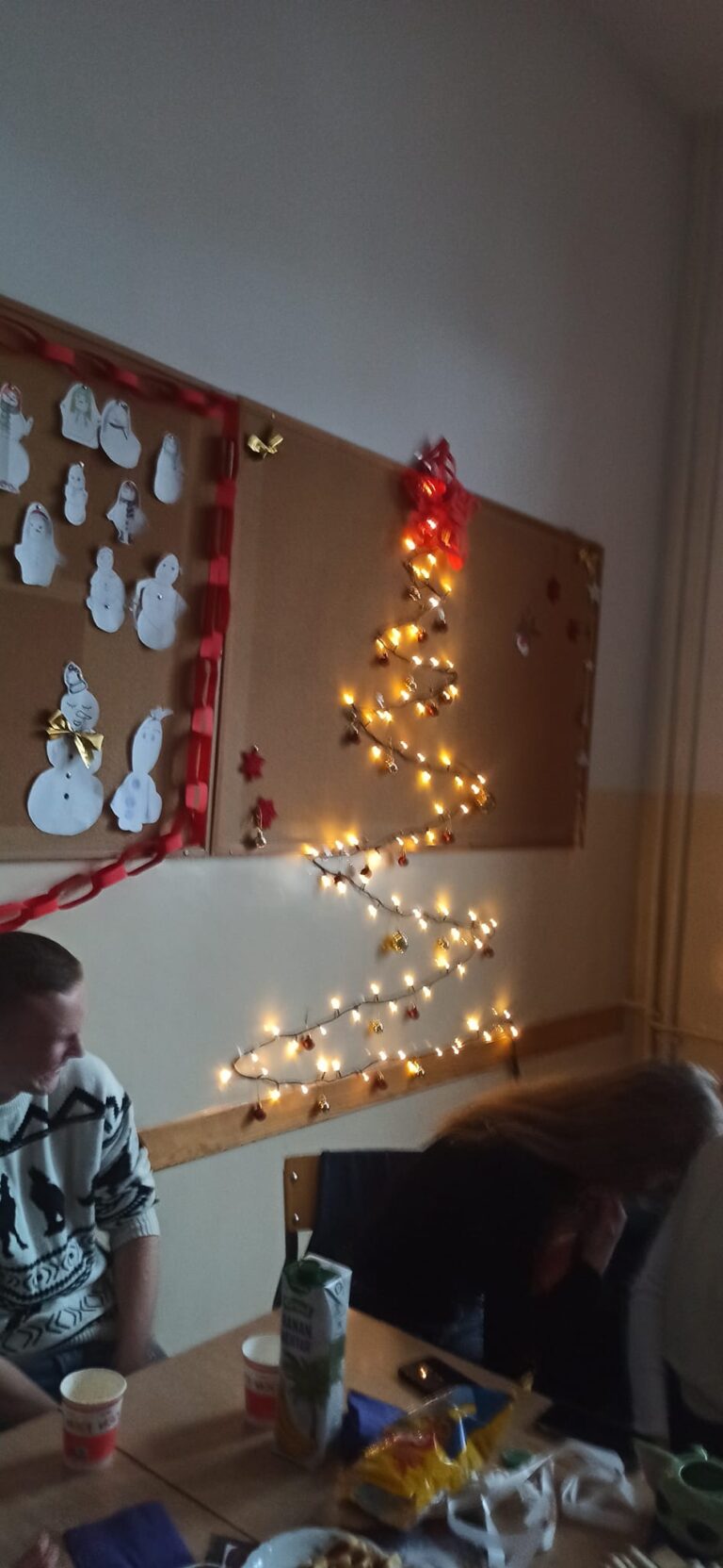 22.12.2022-Konkutrs na najładniej udekorowaną salę — zdjęcie 34