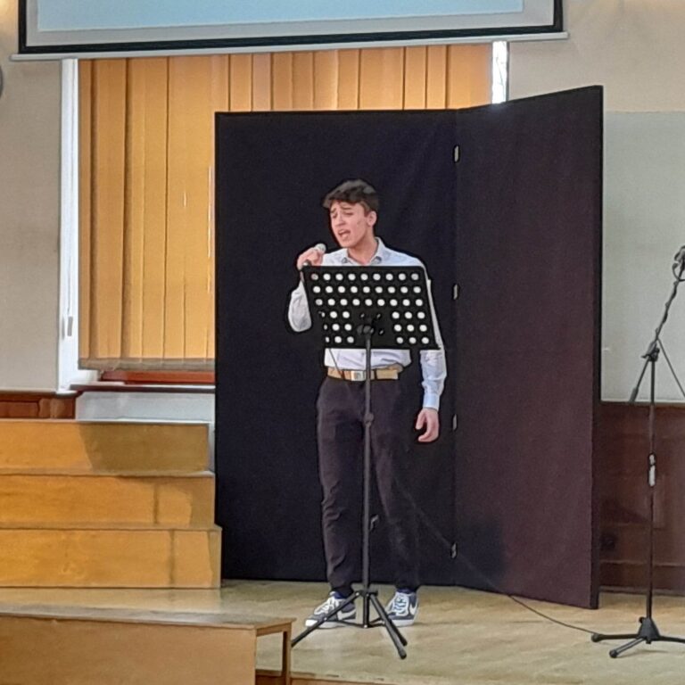 14.03.2023-XV Powiatowy Konkurs Czytelniczy z Literatury Fantasy — zdjęcie 39