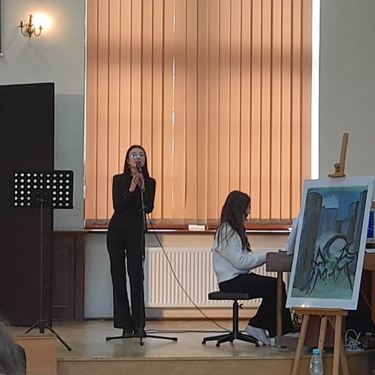 14.03.2023-XV Powiatowy Konkurs Czytelniczy z Literatury Fantasy — zdjęcie 66
