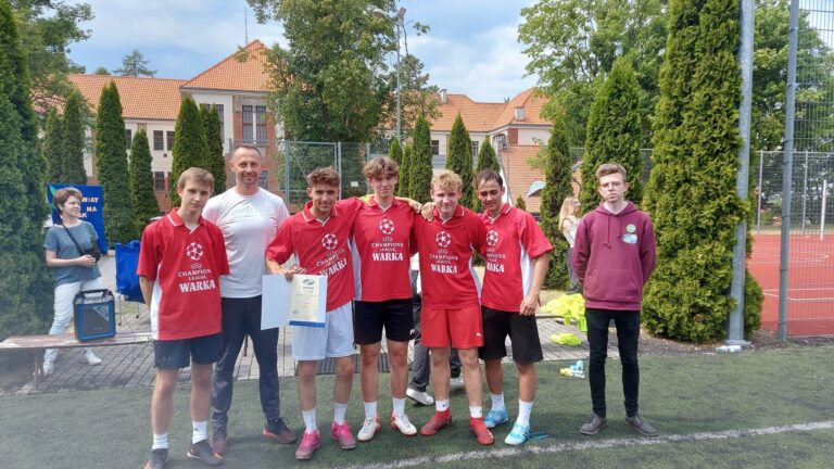 21.06.2023-Turniej Sportowy z okazji 25-lecia "Fundacji Świat na Tak" — zdjęcie 18