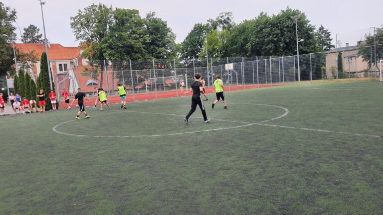 21.06.2023-Turniej Sportowy z okazji 25-lecia "Fundacji Świat na Tak" — zdjęcie 27