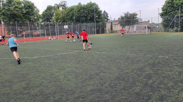 21.06.2023-Turniej Sportowy z okazji 25-lecia "Fundacji Świat na Tak" — zdjęcie 30