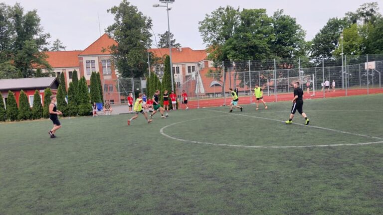 21.06.2023-Turniej Sportowy z okazji 25-lecia "Fundacji Świat na Tak" — zdjęcie 32