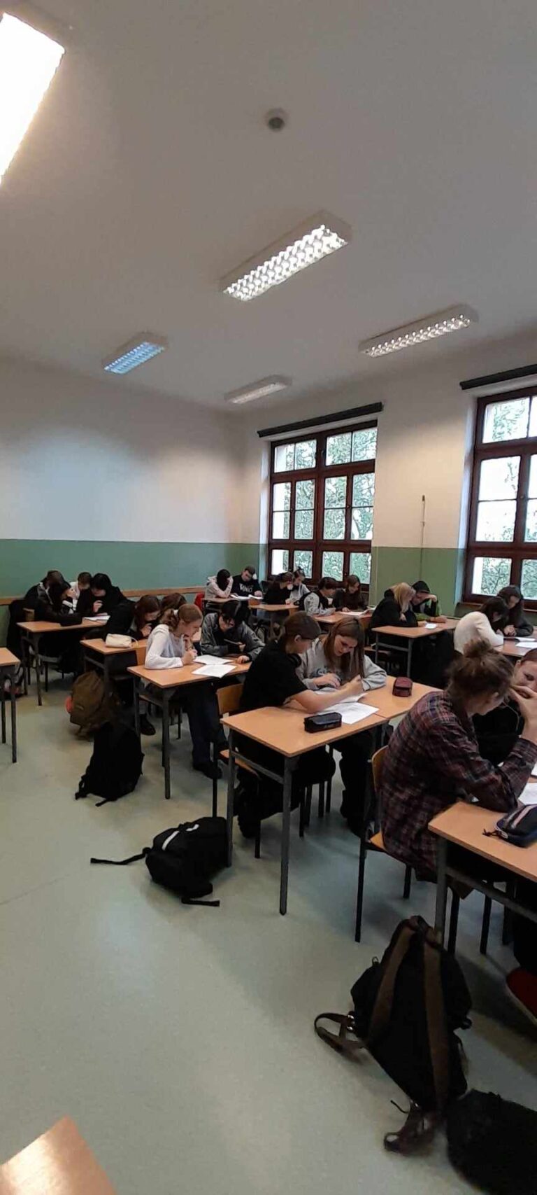 18.10.2023-Akcje czytelnicze biblioteki szkolnej — zdjęcie 30