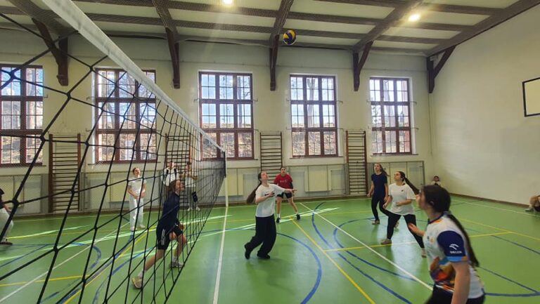 07.03.2024-Turniej w Piłkę Siatkową z okazji Dnia Kobiet — zdjęcie 5