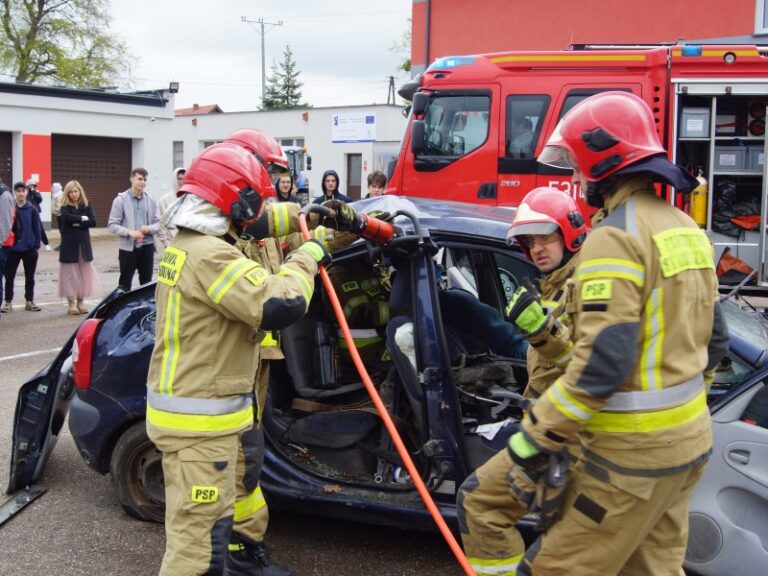 18.04.2024-Warmińsko-Mazurski Młodzieżowy Turniej Motoryzacyjny - etap powiatowy — zdjęcie 2