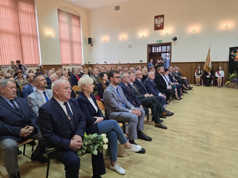 14.10.2024-POWIATOWY DZIEŃ EDUKACJI NARODOWEJ — zdjęcie 22