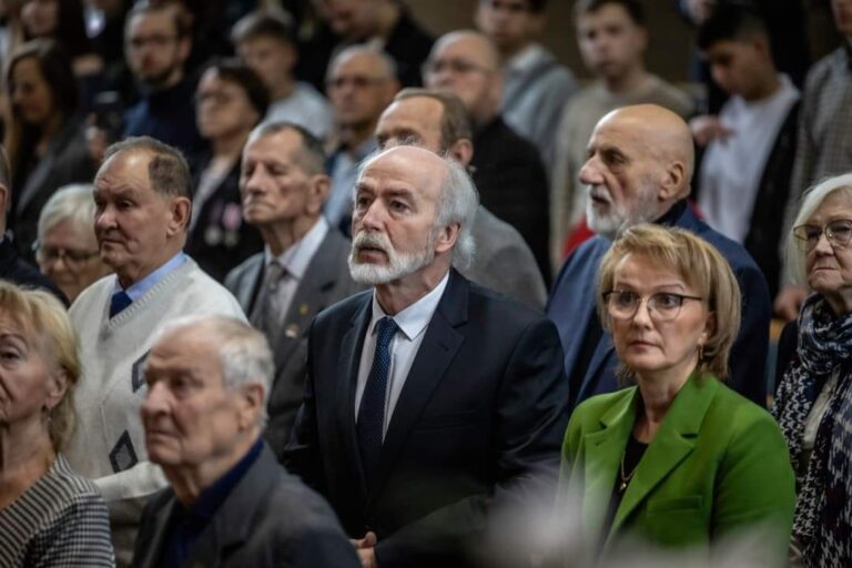 22.11.2024-PRAESENTS PIORIBUS NAGRODY IPN DELEGATURA W OLSZTYNIE — zdjęcie 13