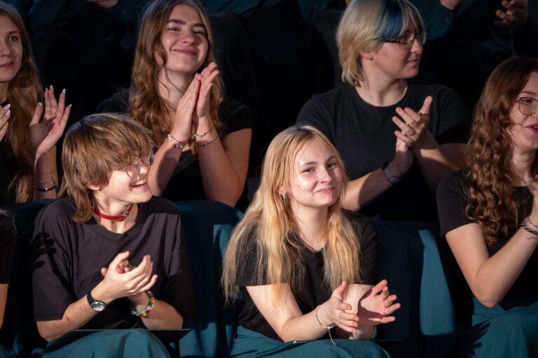 27.11.2024-KONCERT "OD NIEPODLEGŁOŚCI DO NIEPODLEGŁOŚCI - HISTORIA MUZYKĄ OPOWIEDZIANA" — zdjęcie 31