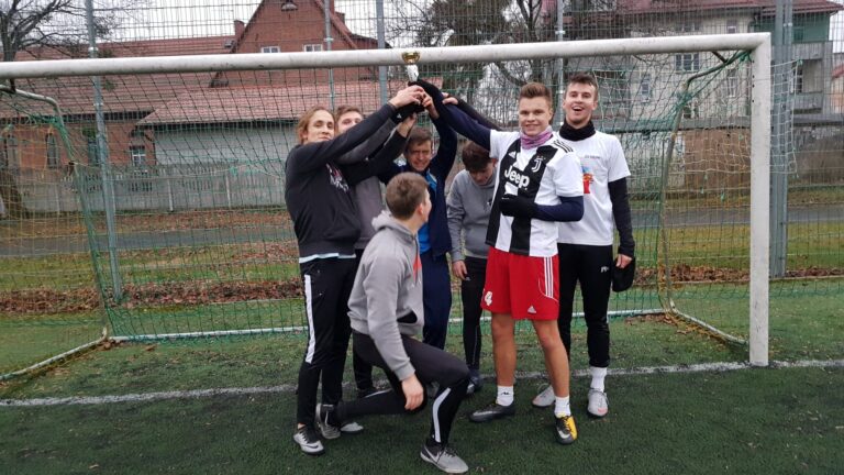 06.12.2019-Sportowy Turniej Mikołajkowy — zdjęcie 2