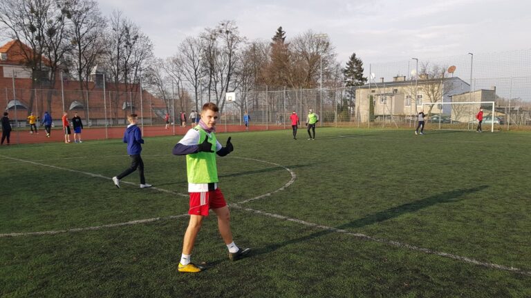 06.12.2019-Sportowy Turniej Mikołajkowy — zdjęcie 7