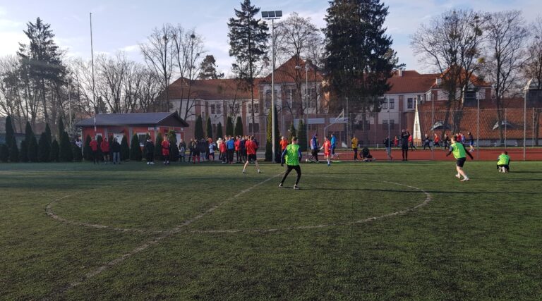 06.12.2019-Sportowy Turniej Mikołajkowy — zdjęcie 10