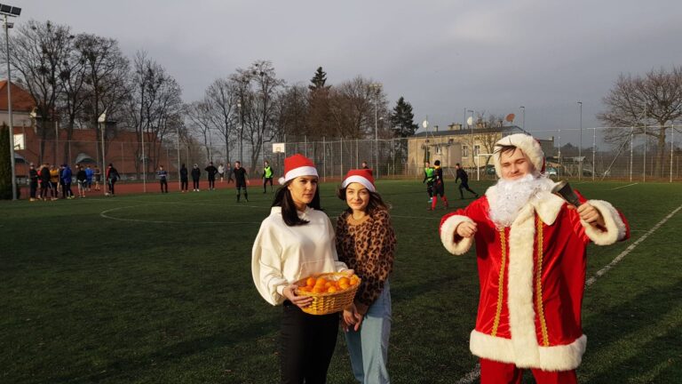 06.12.2019-Sportowy Turniej Mikołajkowy — zdjęcie 11
