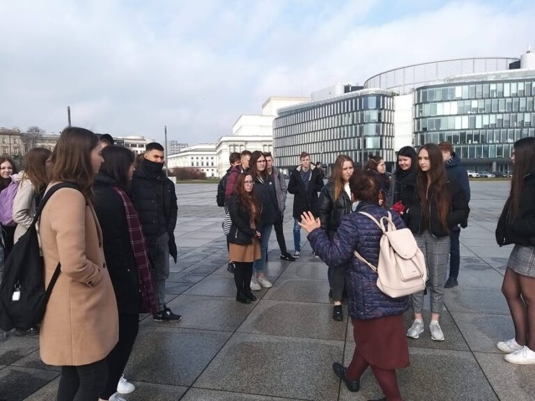10.03.2020-Wycieczka kl. 1Bp i 1Dg do Warszawy — zdjęcie 2