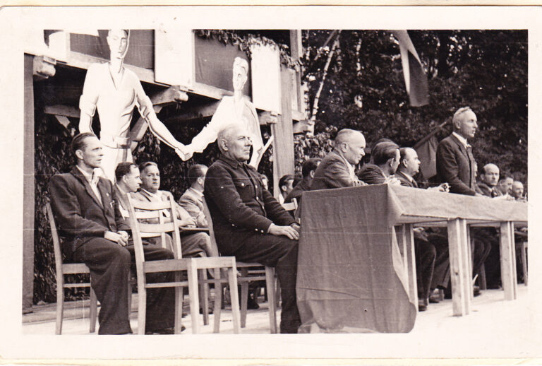 1945-1954 — zdjęcie 13