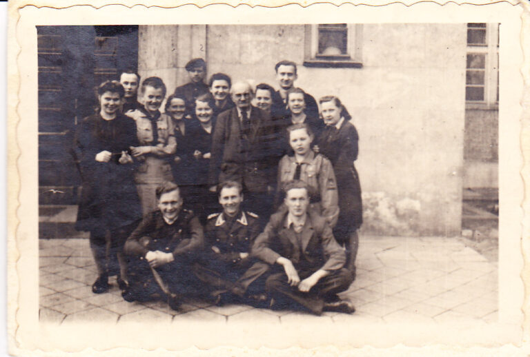 1945-1954 — zdjęcie 17