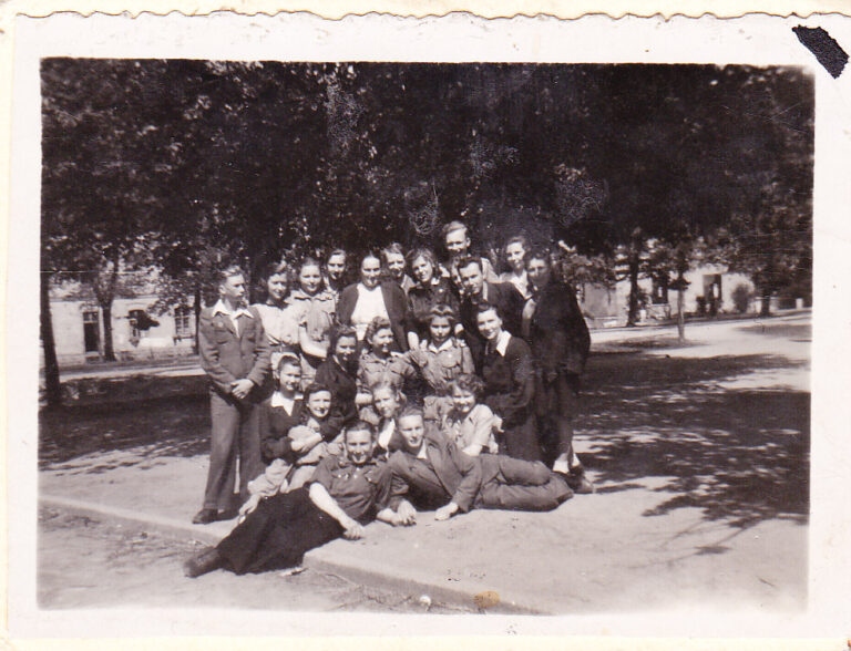 1945-1954 — zdjęcie 18