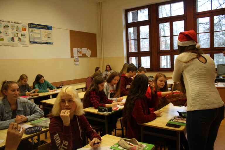 06.12.2018-Mikołajki w szkole — zdjęcie 13