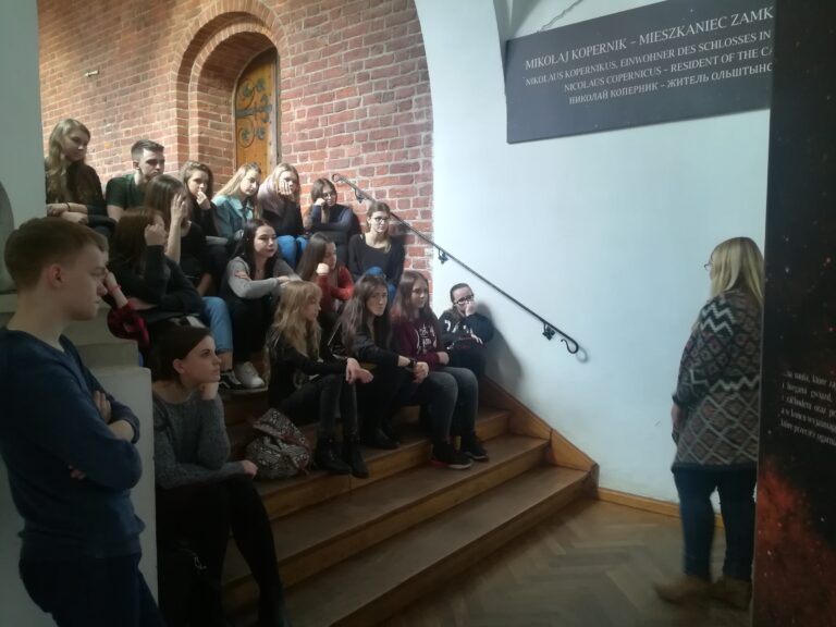 24.11.2017-Wycieczka kl. 2B do Olsztyna — zdjęcie 5