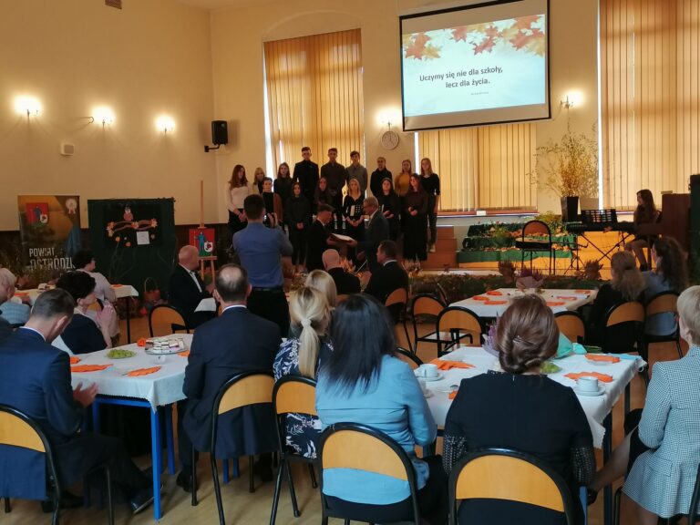 14.10.2021-Powiatowy Dzień Edukacji Narodowej — zdjęcie 30