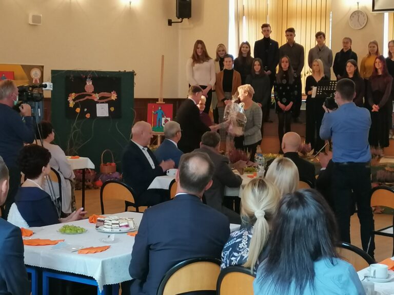 14.10.2021-Powiatowy Dzień Edukacji Narodowej — zdjęcie 36
