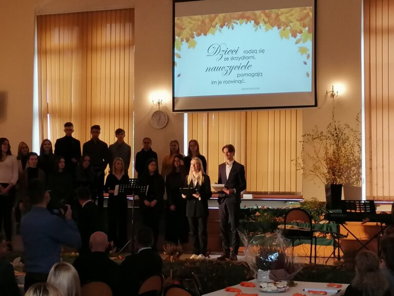 14.10.2021-Powiatowy Dzień Edukacji Narodowej — zdjęcie 43