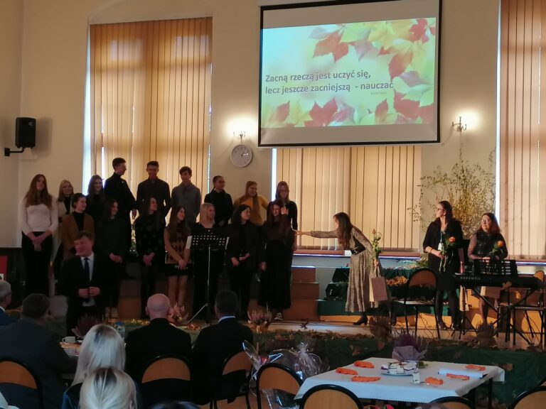 14.10.2021-Powiatowy Dzień Edukacji Narodowej — zdjęcie 58
