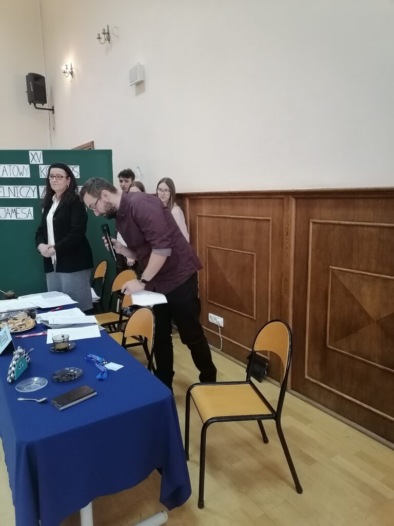 14.03.2023-XV Powiatowy Konkurs Czytelniczy z Literatury Fantasy — zdjęcie 8