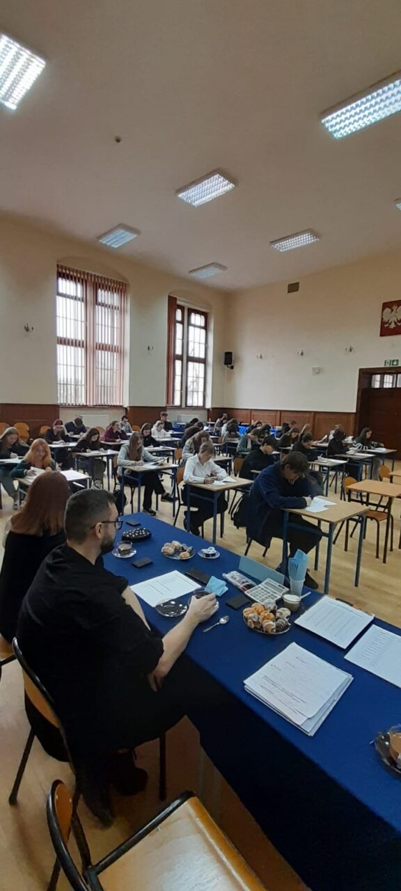 21.03.2024-XVI Powiatowy Konkurs z Literatury Fantasy — zdjęcie 6