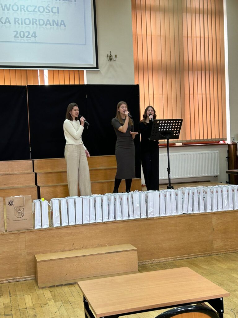 21.03.2024-XVI Powiatowy Konkurs z Literatury Fantasy — zdjęcie 22