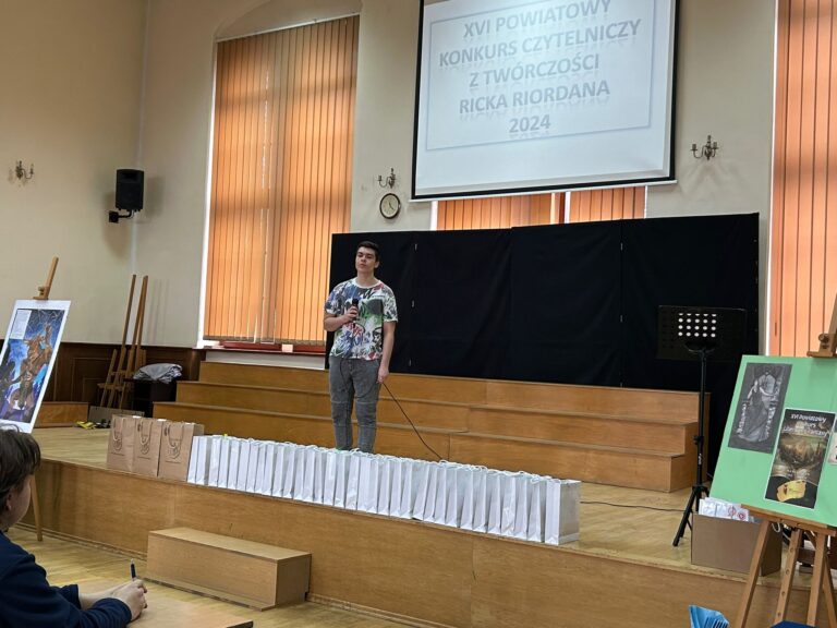 21.03.2024-XVI Powiatowy Konkurs z Literatury Fantasy — zdjęcie 68