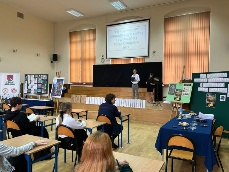 21.03.2024-XVI Powiatowy Konkurs z Literatury Fantasy — zdjęcie 99
