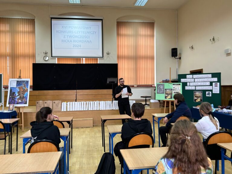 21.03.2024-XVI Powiatowy Konkurs z Literatury Fantasy — zdjęcie 43