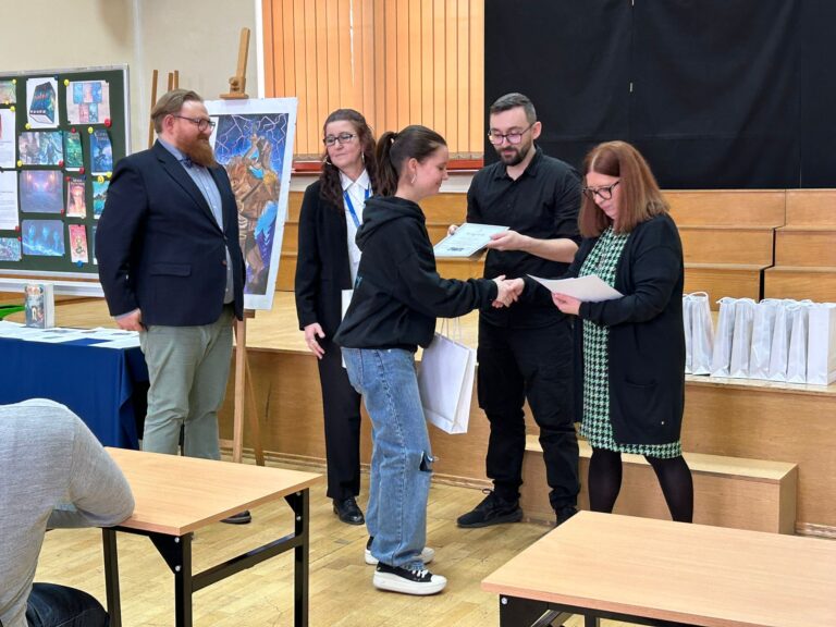 21.03.2024-XVI Powiatowy Konkurs z Literatury Fantasy — zdjęcie 81