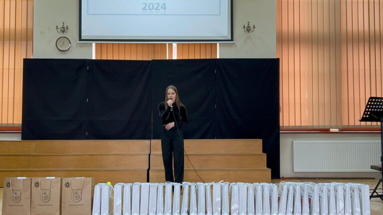 21.03.2024-XVI Powiatowy Konkurs z Literatury Fantasy — zdjęcie 29