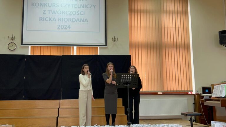 21.03.2024-XVI Powiatowy Konkurs z Literatury Fantasy — zdjęcie 38