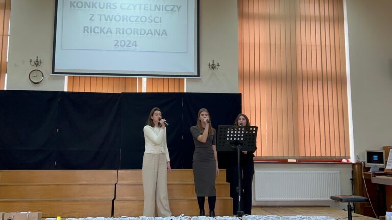 21.03.2024-XVI Powiatowy Konkurs z Literatury Fantasy — zdjęcie 40