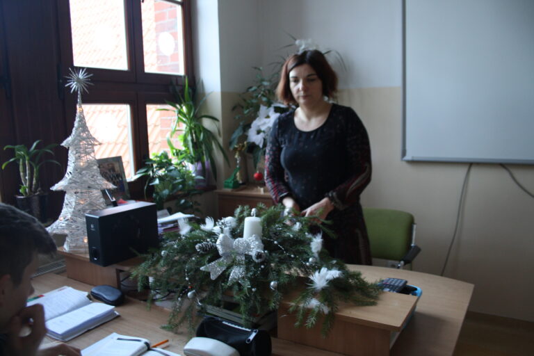 15.12.2017-Konkurs na świąteczny wystrój klas — zdjęcie 20