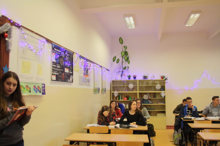 15.12.2017-Konkurs na świąteczny wystrój klas — zdjęcie 22
