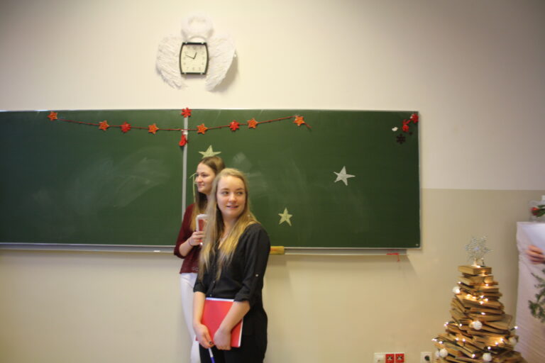 15.12.2017-Konkurs na świąteczny wystrój klas — zdjęcie 51